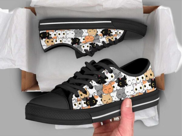 cute-cats-low-top-style-shoes-2_obechx Cute Cats Low Top Style Shoes